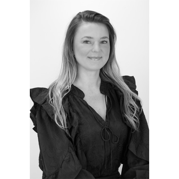 Klaudia - Retail E-Commerce Assistant