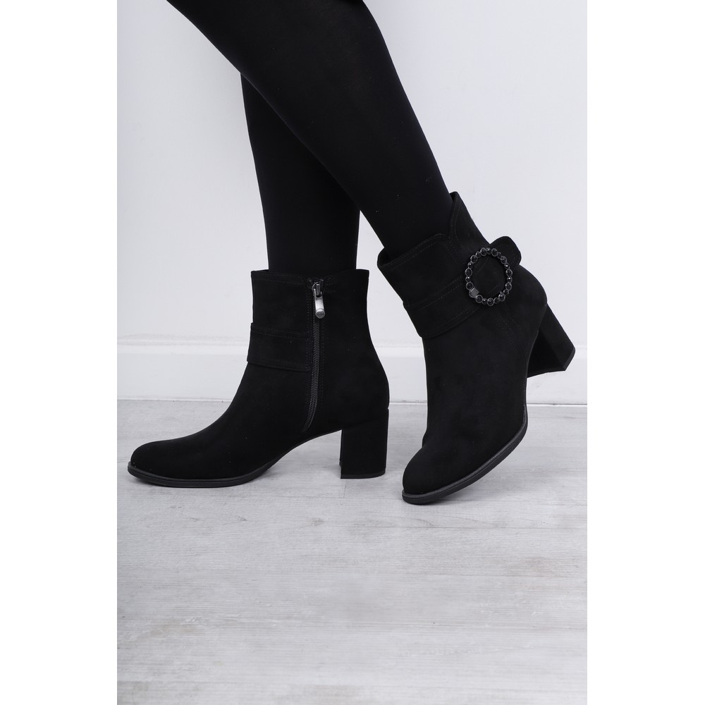 marco tozzi boots uk