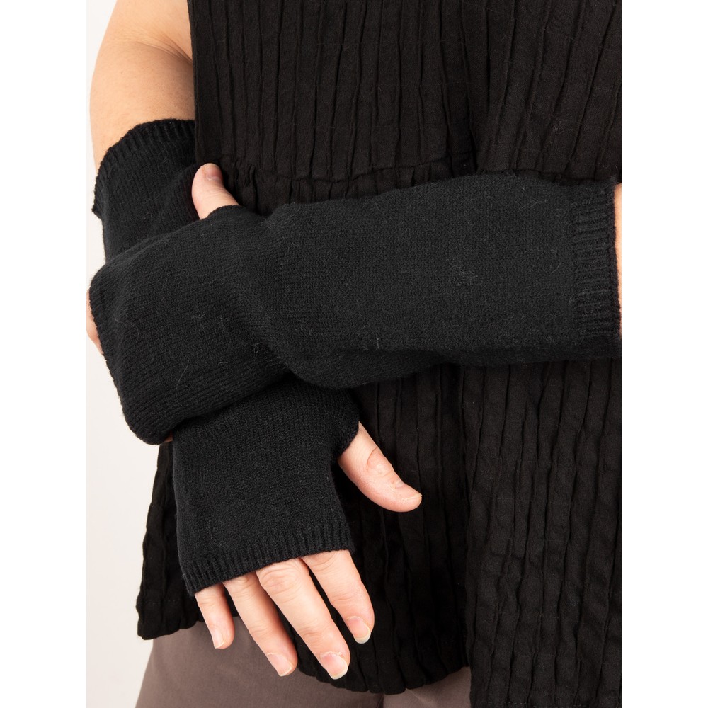 Chalk Angela Fingerless Glove / Wrist Warmer in Black