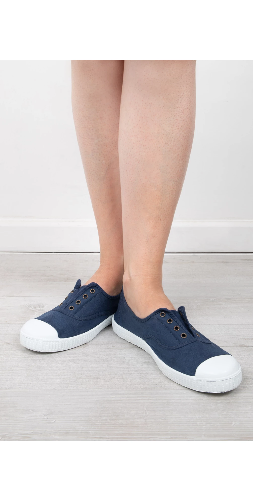 Dora Navy Organic Cotton Washable No Lace Pump main image