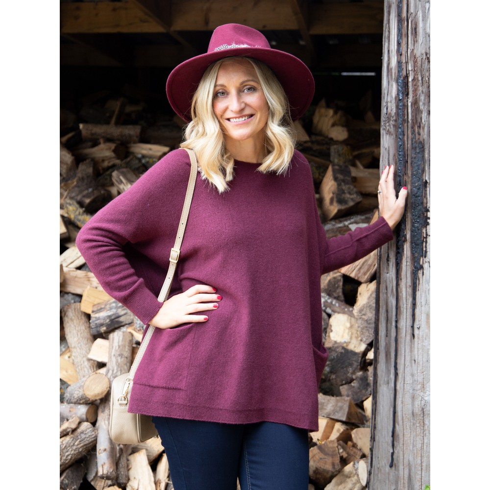 Round Neck Oversized Jumper 