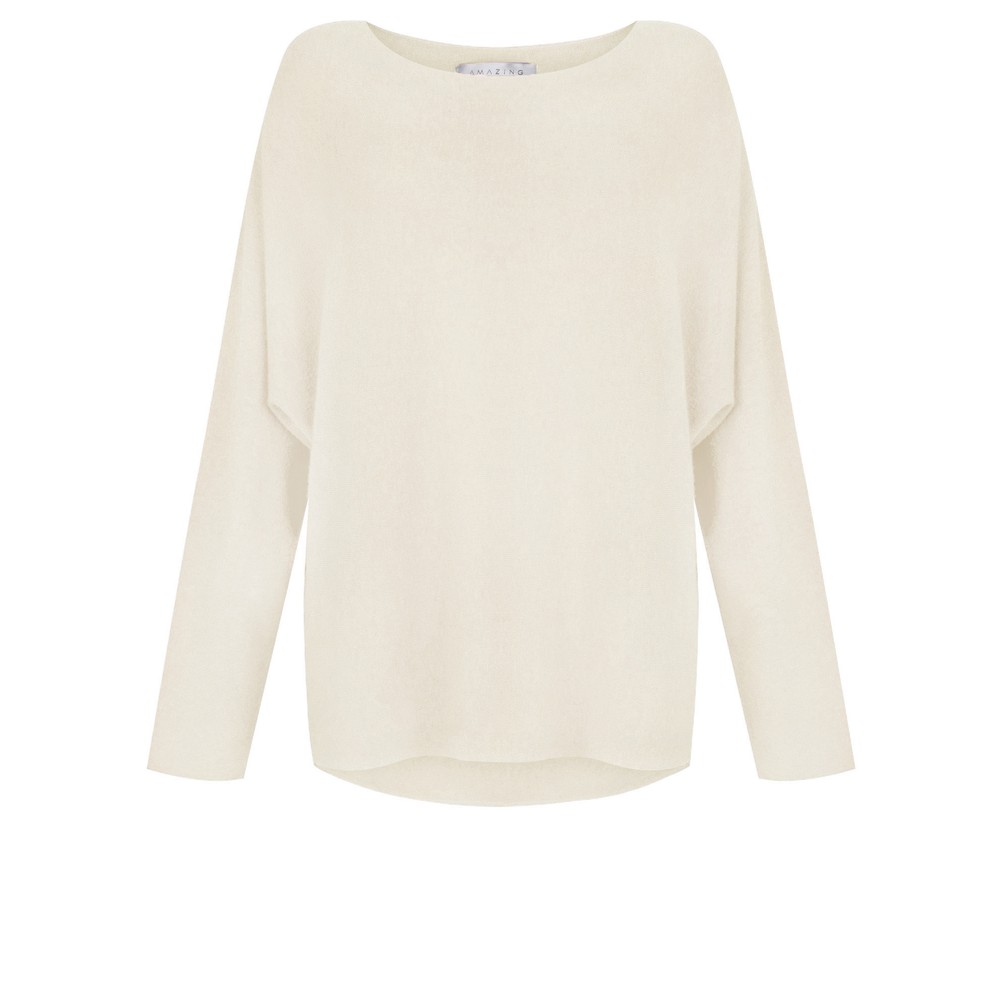 Amazing Woman Mya Ivory Round Neck Knit Ivory