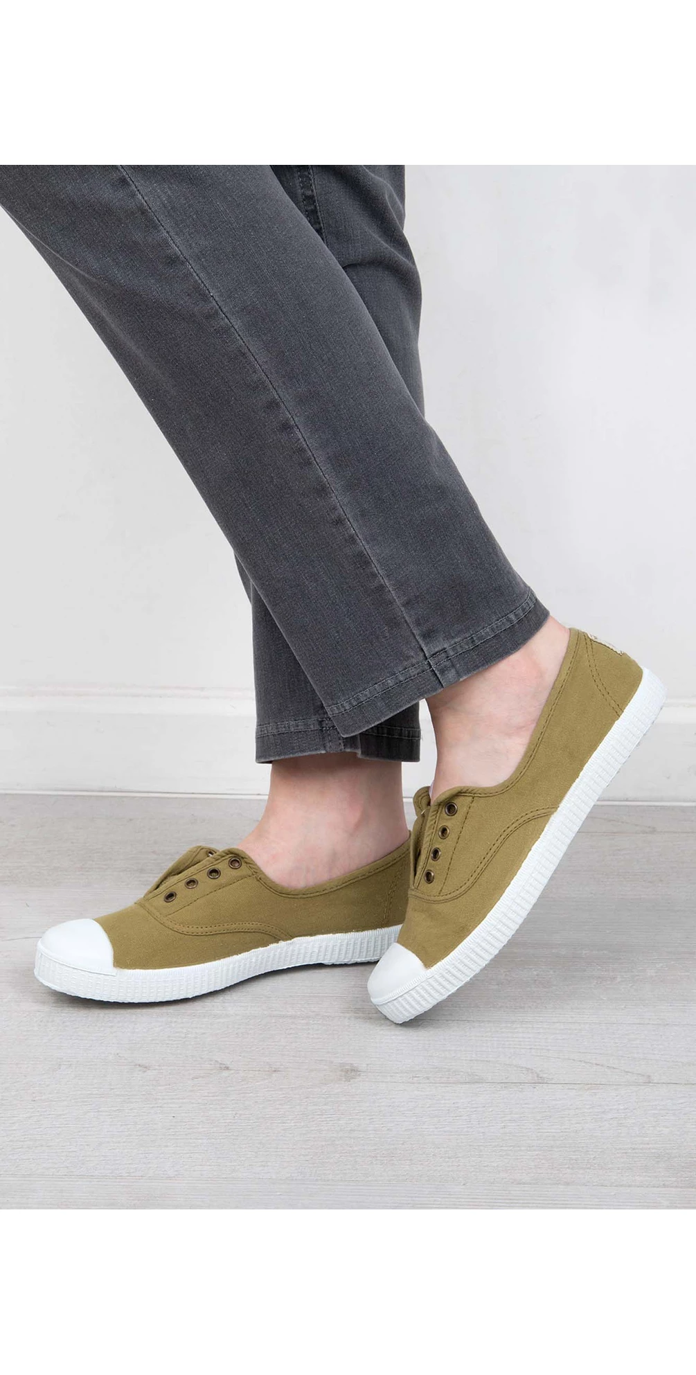 1915 Dora Organic Cotton Washable No Lace Pump main image