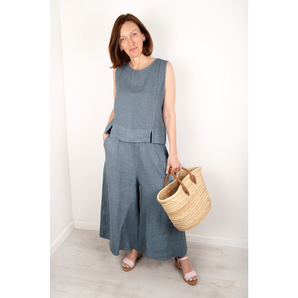 Amazing Woman Lucie Denim Blue Top in Denim Blue