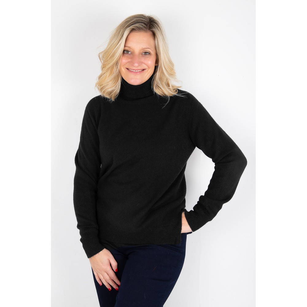 Amazing Woman Polo Black Loose Fit Polo Neck Knit in Black