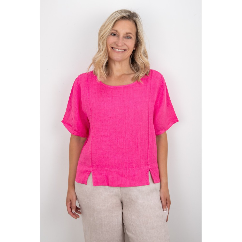 Amazing Woman Lucie Fuchsia Short Sleeved Linen Top Fuchsia