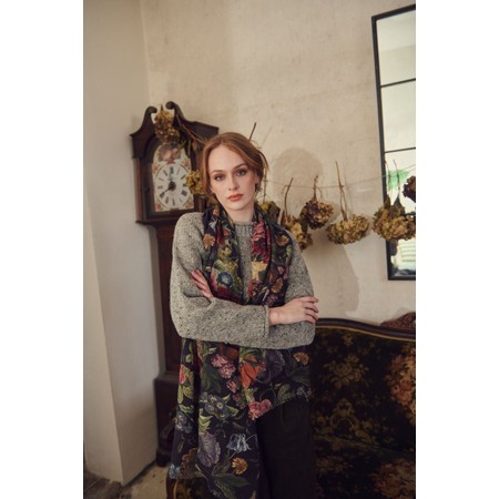 One Hundred Stars Primula Black Wool Scarf - Black