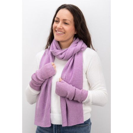 Amazing Woman Erica Fingerless Ribbed Gloves - Purple