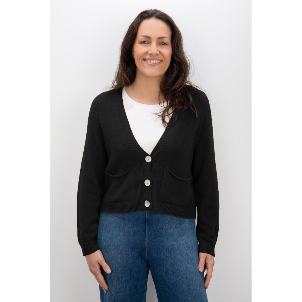 Amazing Woman Pookie Crop Black Supersoft Knit Cardigan Black 