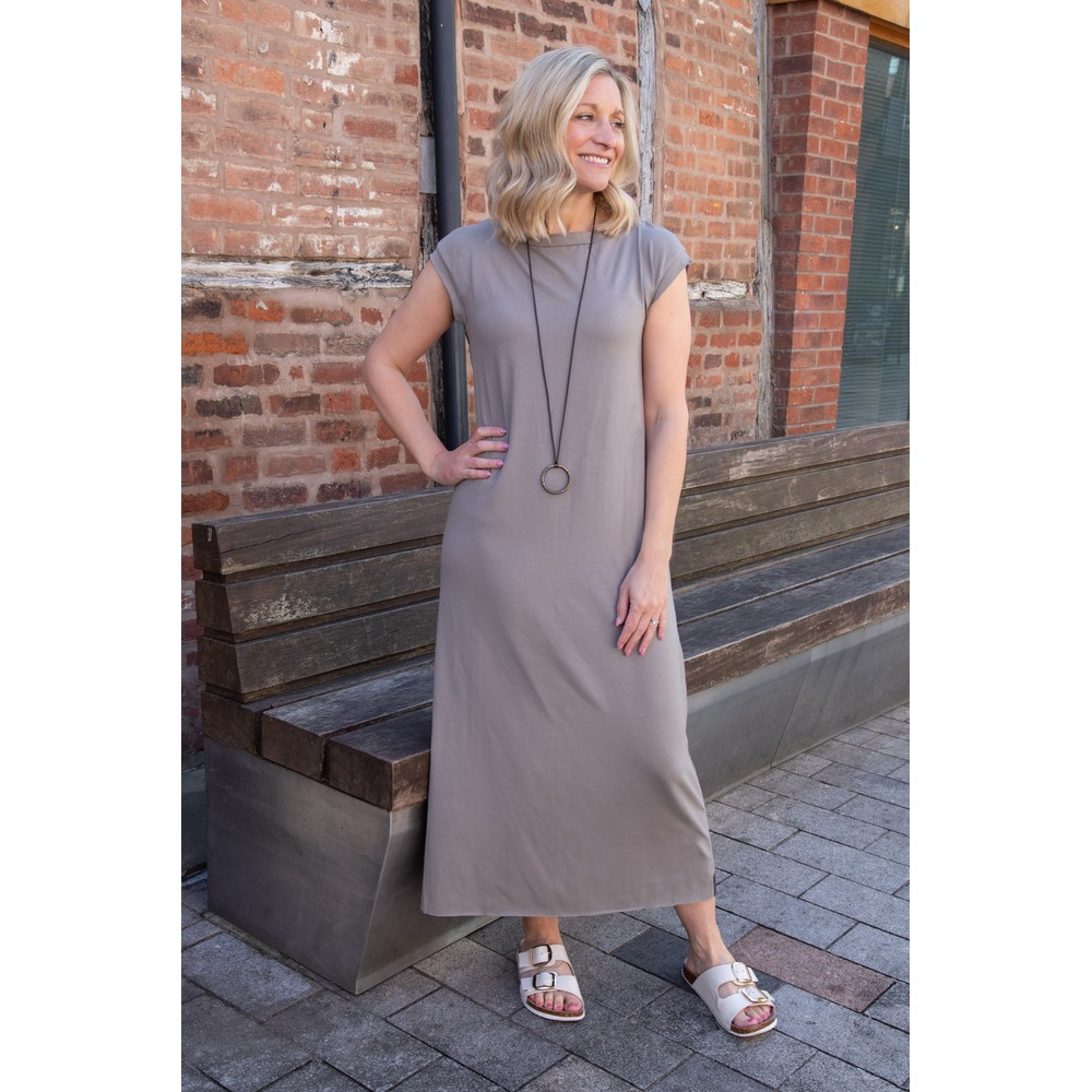 Henriette Steffensen Jersey Midi Dress with Necklace Elephant
