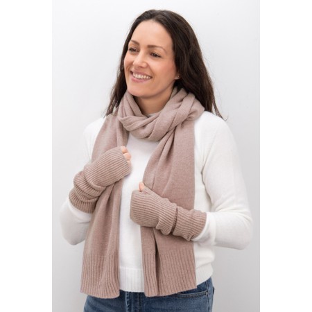 Amazing Woman Erica Fingerless Ribbed Gloves - Pink