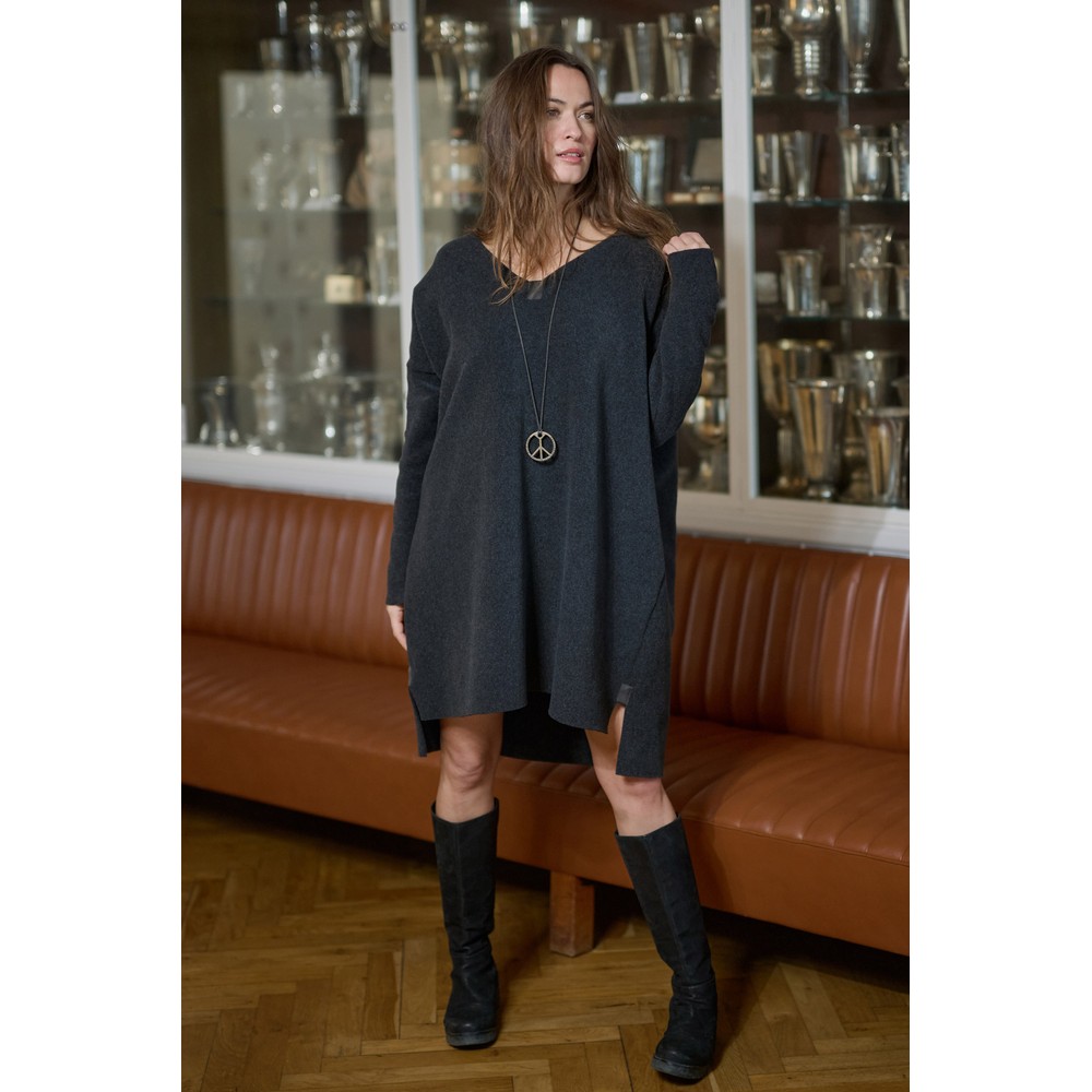 Henriette Steffensen V-Neck Fleece Soft Black Tunic With Peace Necklace Soft Black