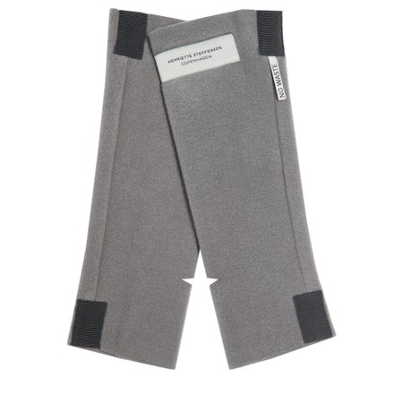 Henriette Steffensen Elephant Fleece Wrist Warmers - Grey