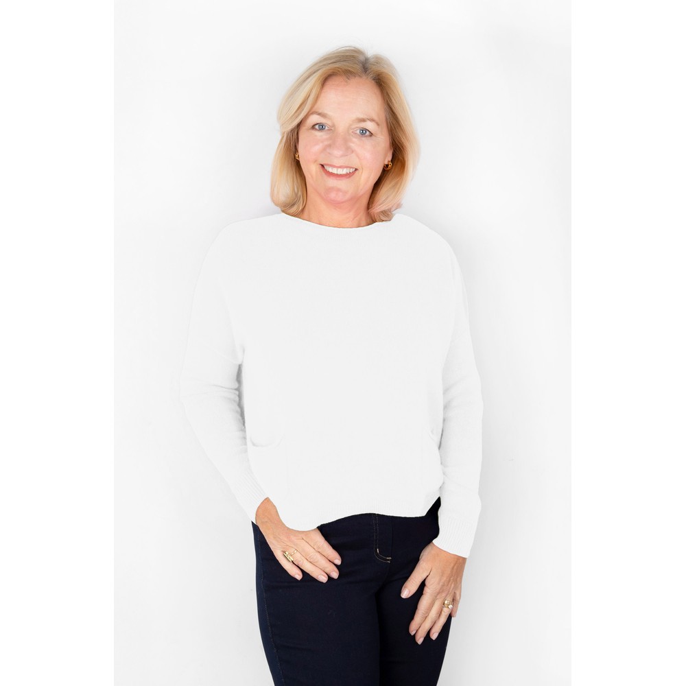 Amazing Woman Jodie White Front Pocket Supersoft Knit Jumper White 