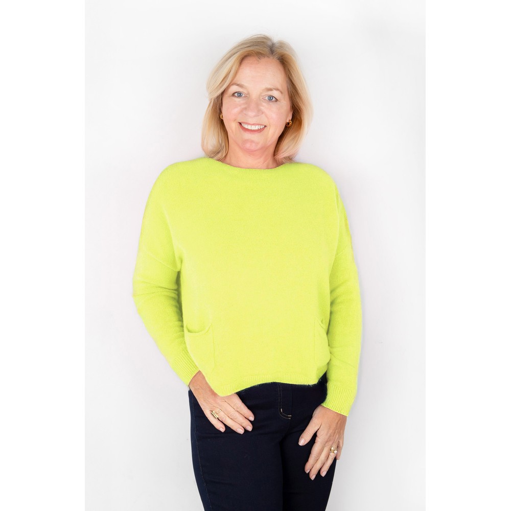 Amazing Woman Jodie Pistachio Front Pocket Supersoft Knit Jumper Pistachio