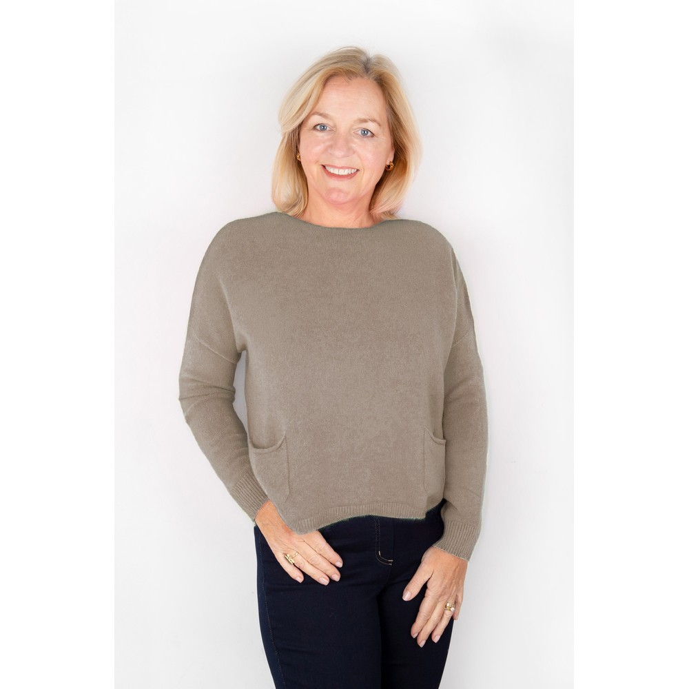 Amazing Woman Jodie Smoke Front Pocket Supersoft Knit Jumper Smoke