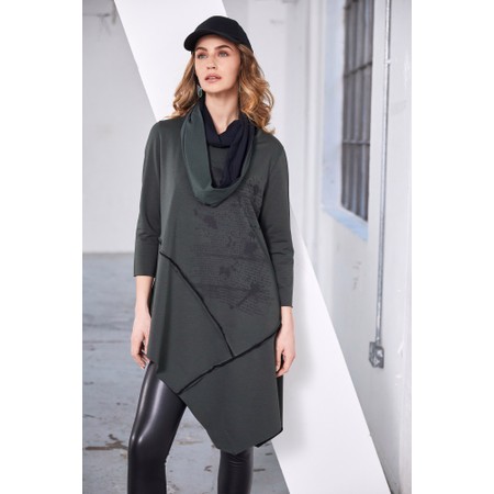 Naya Naya Forest And Black Print Contrast Top - Green