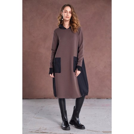 Naya Naya Cocoa And Black Contrast Hooded Dress - Brown