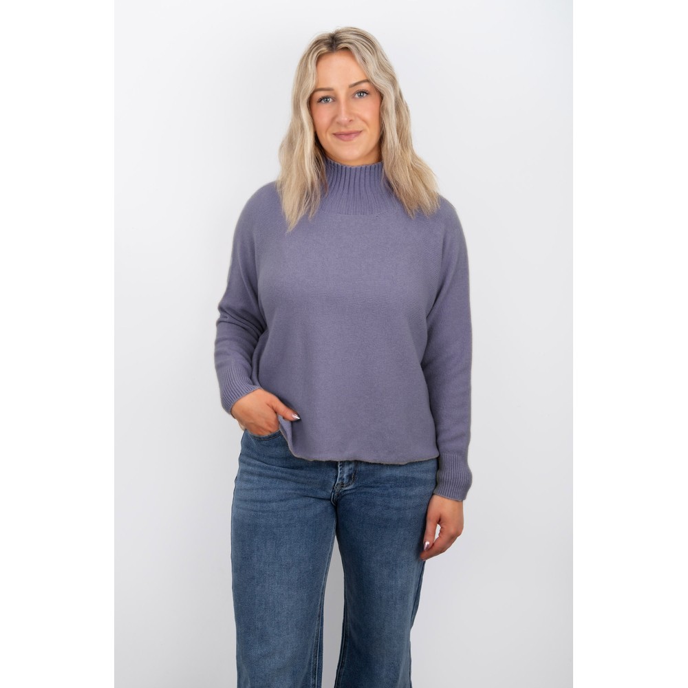 Amazing Woman Jolie Frost Boxy High Neck Knit Frost