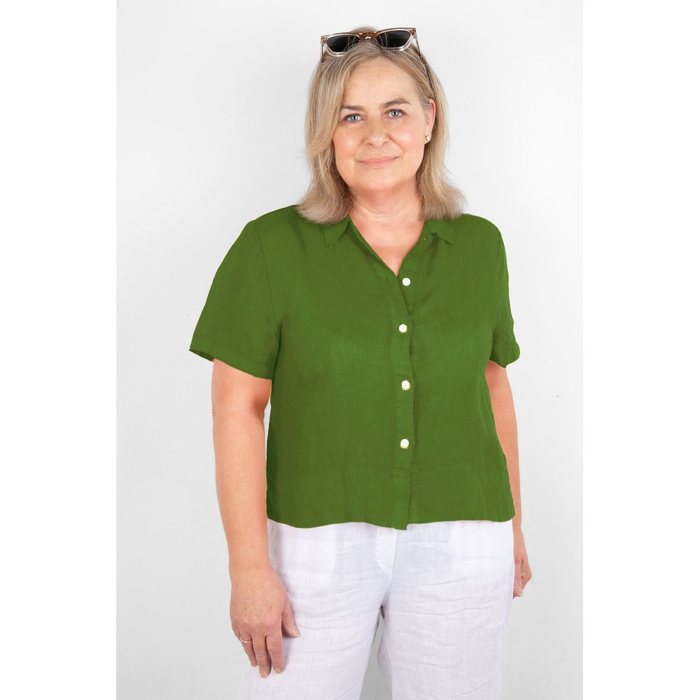 Amazing Woman Marilyn Asparagus Boxy Linen Shirt Asparagus