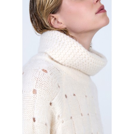 Skatie Weft Knitted Sweater - Off-White