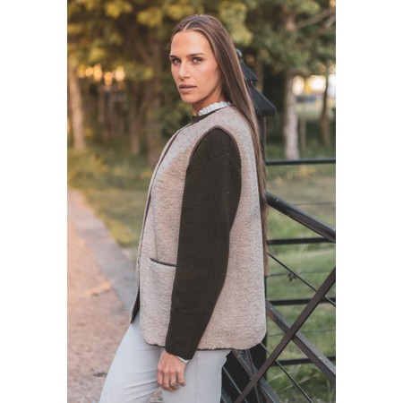 Chalk Abby Oat Gilet - Beige