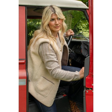 Chalk Abby Polar Gilet - Off-White