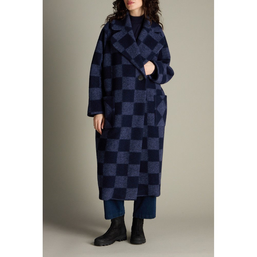 Sahara Checkerboard Wool Coat Night / Dove