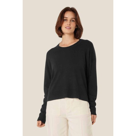 Masai Clothing MaFayda  Black Lightweight Boxy Knit Jumper - Black