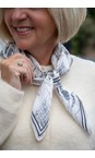 Tale Scarf