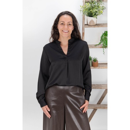 Chalk Josie Black Shirt - Black