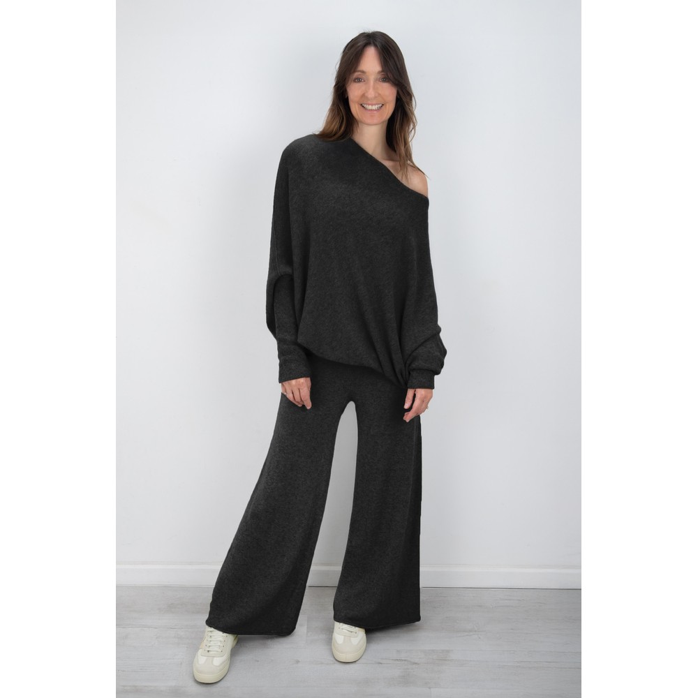 Amazing Woman Colette Charcoal Supersoft Knit Trousers Charcoal