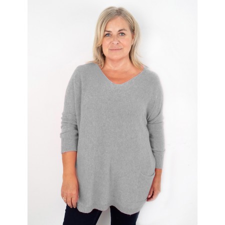 Amazing Woman Caryf X Silver Round Neck Oversized Jumper - Metallic
