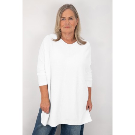 Amazing Woman Cassi X White Round Neck Front Seam Knit - White