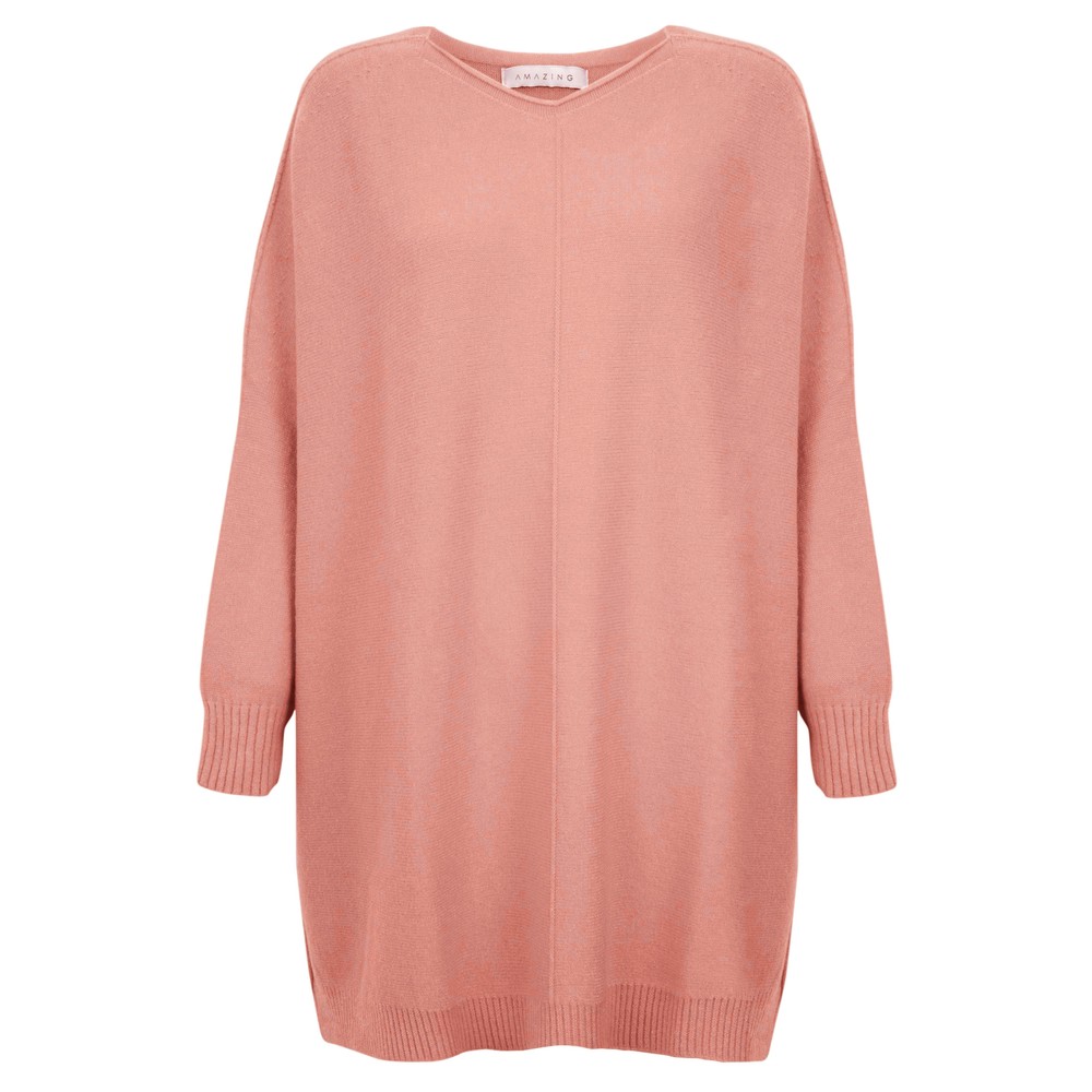 Amazing Woman Cassi X Blusher Round Neck Front Seam Knit Blusher