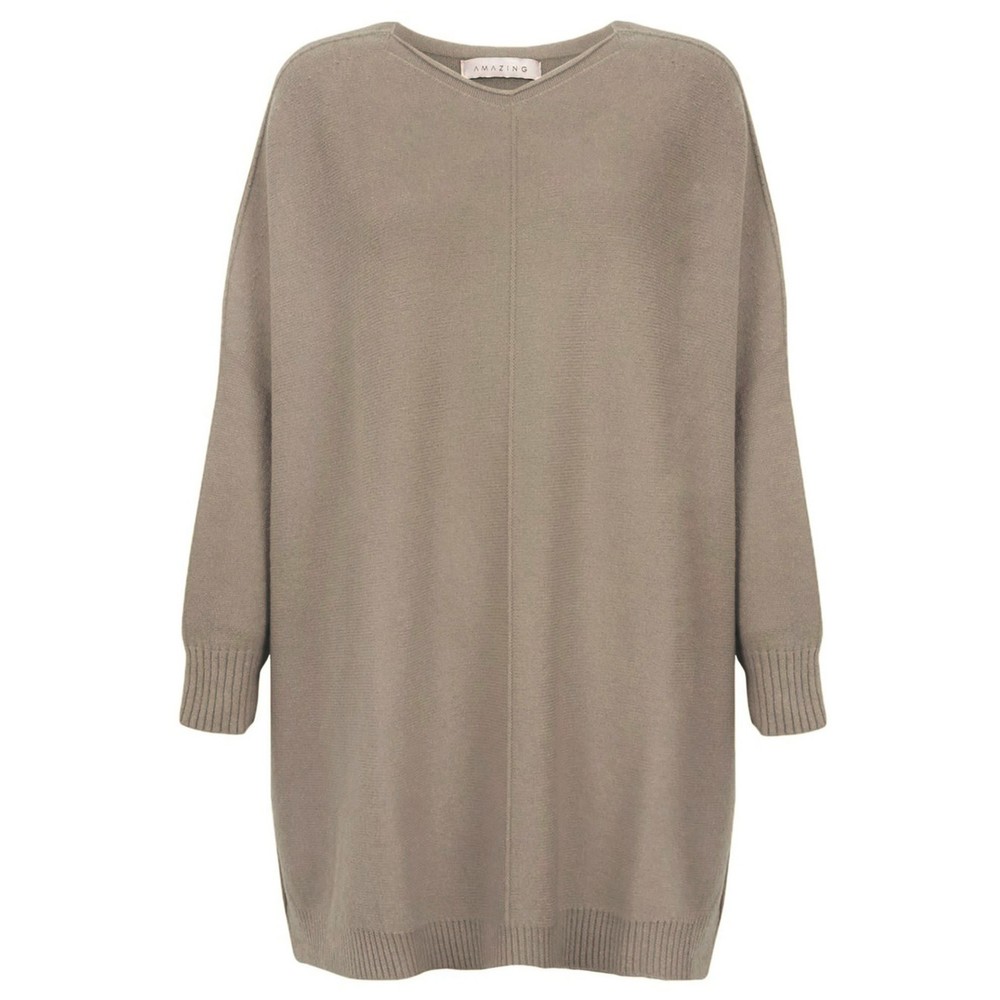 Amazing Woman Cassi X Smoke Round Neck Front Seam Knit Smoke