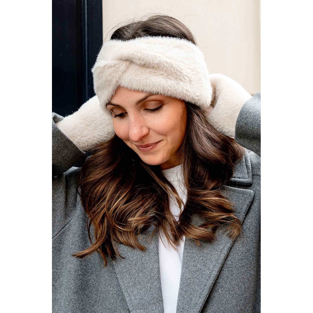 Loevenich Twist Headband Cream