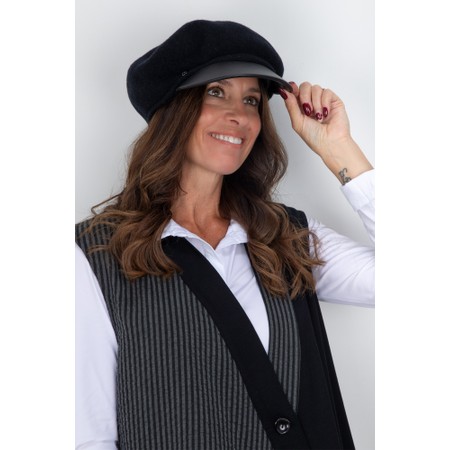 Loevenich Balloon Leather Peak Hat - Black
