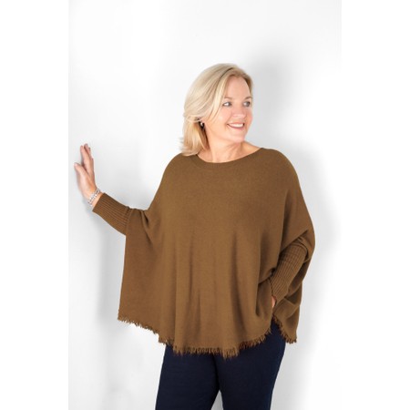 Amazing Woman Fringe Toast Round Neck Knit Jumper - Brown