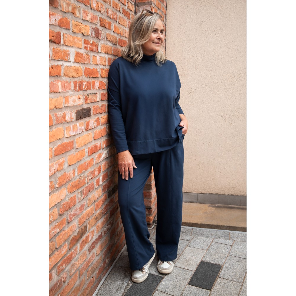 Amazing Woman Ginny Dark Navy Cowl Neck Jersey Top Dark Navy