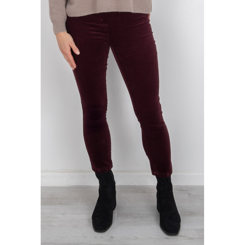 Robell Rose 09 Needlecord Slimfit Trousers Bordeaux 561