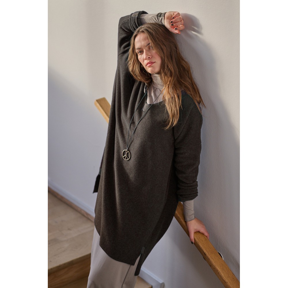 Henriette Steffensen V-Neck Fleece Chokolate Tunic With Peace Necklace Chokolate