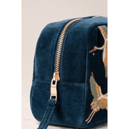 Elizabeth Scarlett Cranes Velvet Makeup Bag - Blue