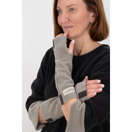 Henriette Steffensen Elephant Fleece Wrist Warmers - Grey