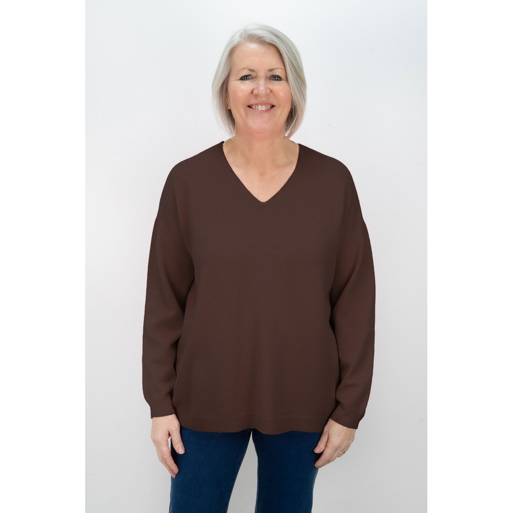 Amazing Woman Penny Espresso Super Soft Knit V-Neck Jumper Espresso
