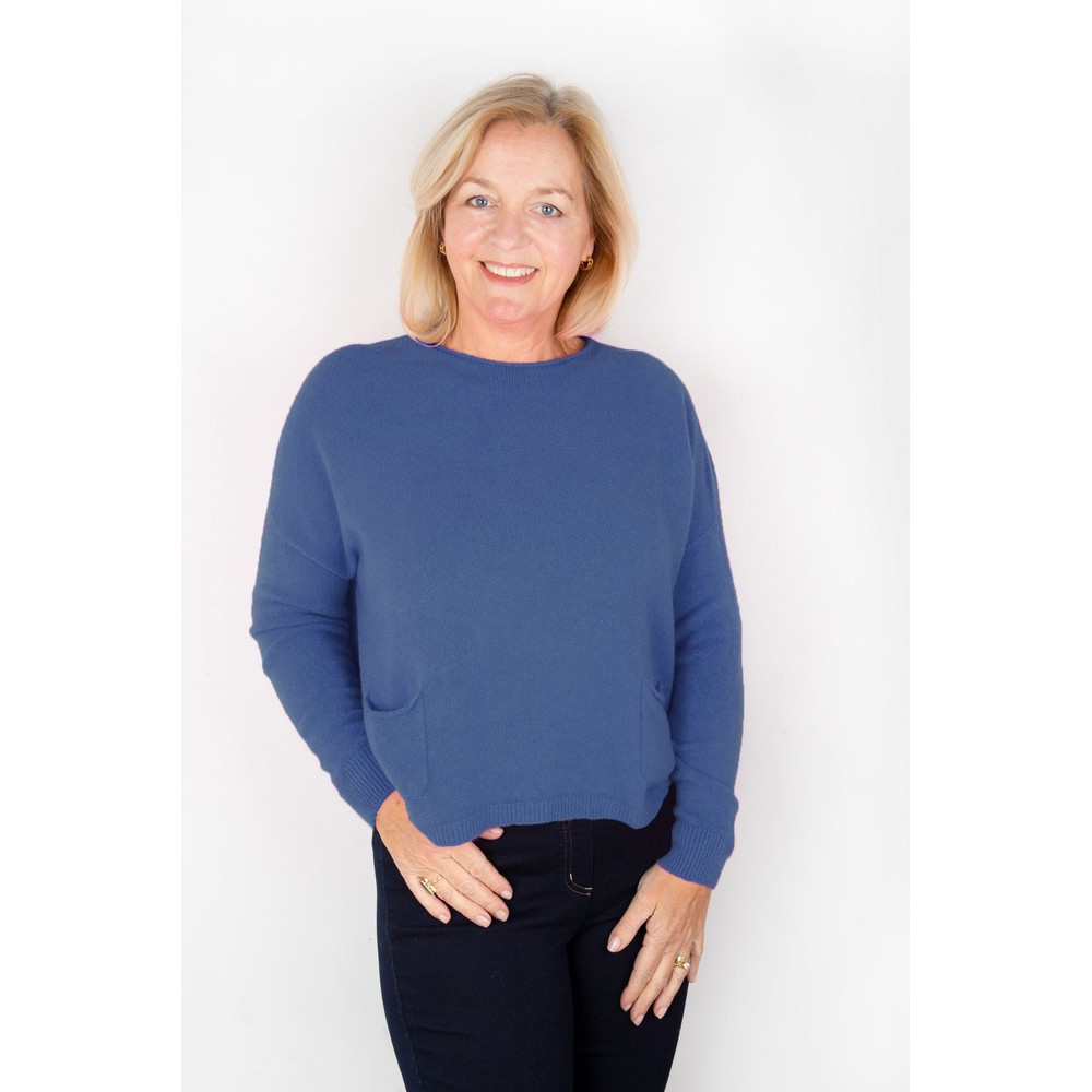 Amazing Woman Jodie Sapphire Front Pocket Supersoft Knit Jumper Sapphire
