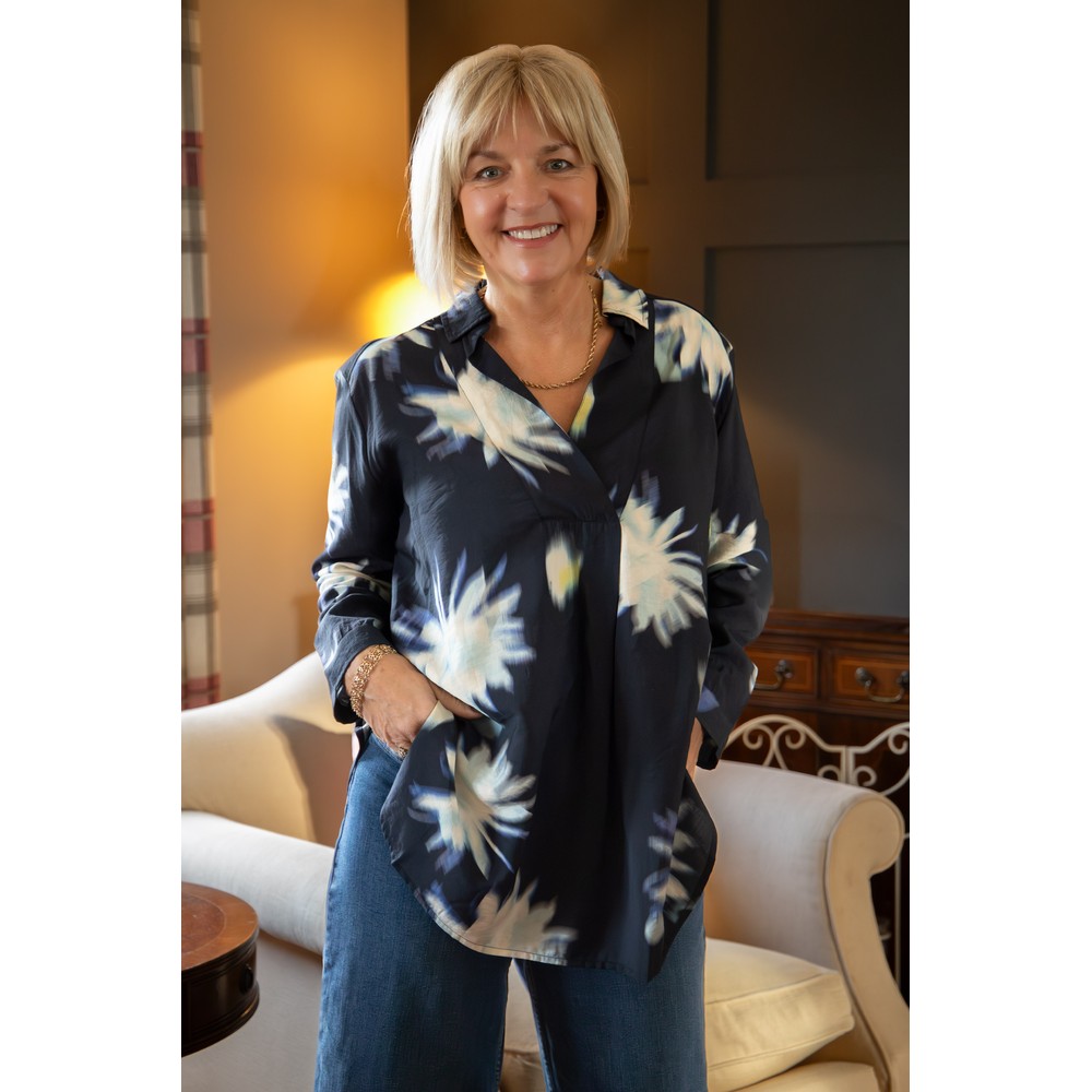 Masai Clothing MaHerdis Abstract Floral Print Blouse Muted Lime