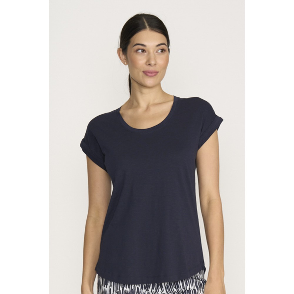 Foil Roll Model True Navy Plain Tee True Navy