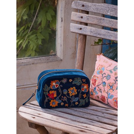 Elizabeth Scarlett Botanical Garden Velvet Makeup Bag - Blue