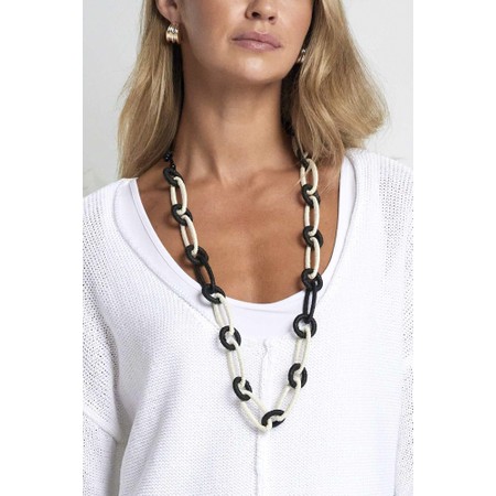 Naya Naya Two Tone Loop Necklace - Black